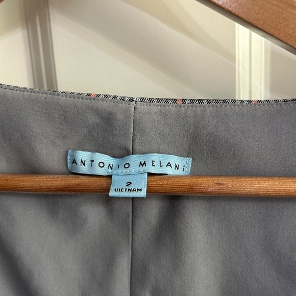 Excellent condition Antonio Melani size 2 grey windowpane plaid peplum tank. - Picture 3 of 10